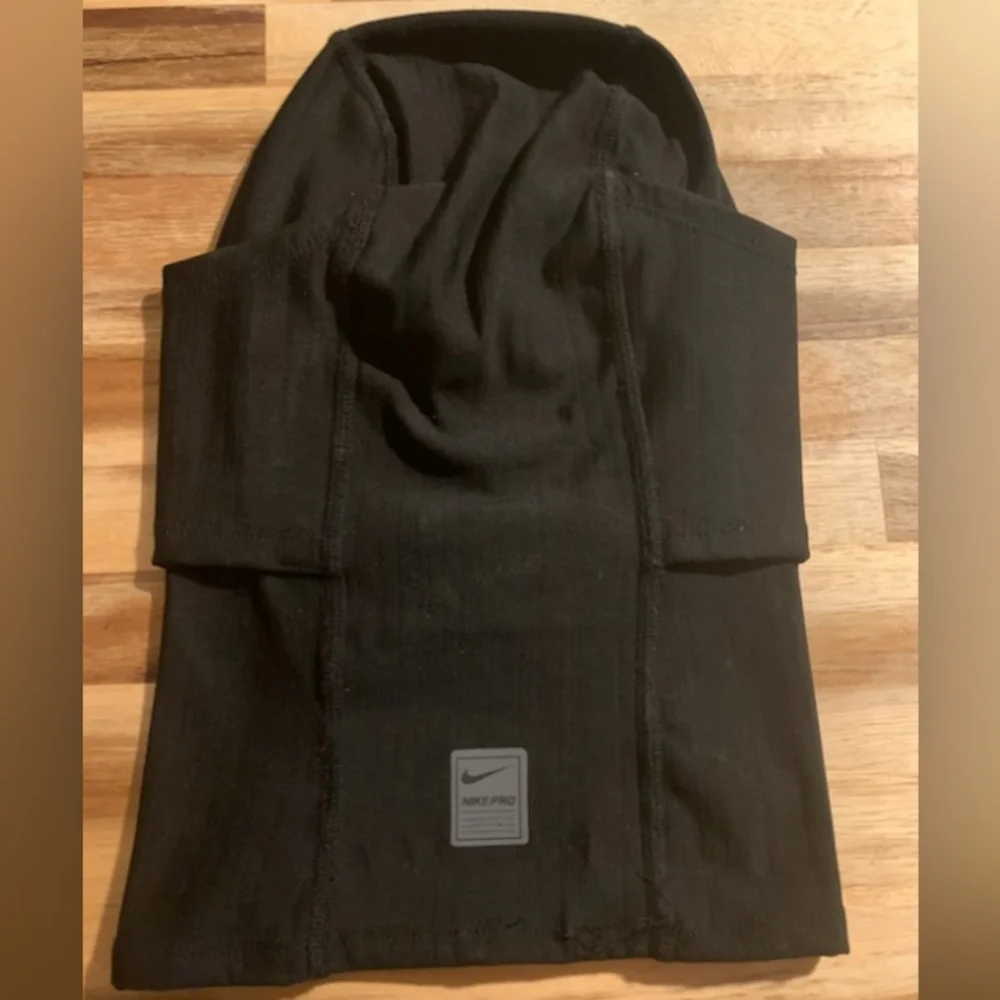 Nike Black Neck Warmer